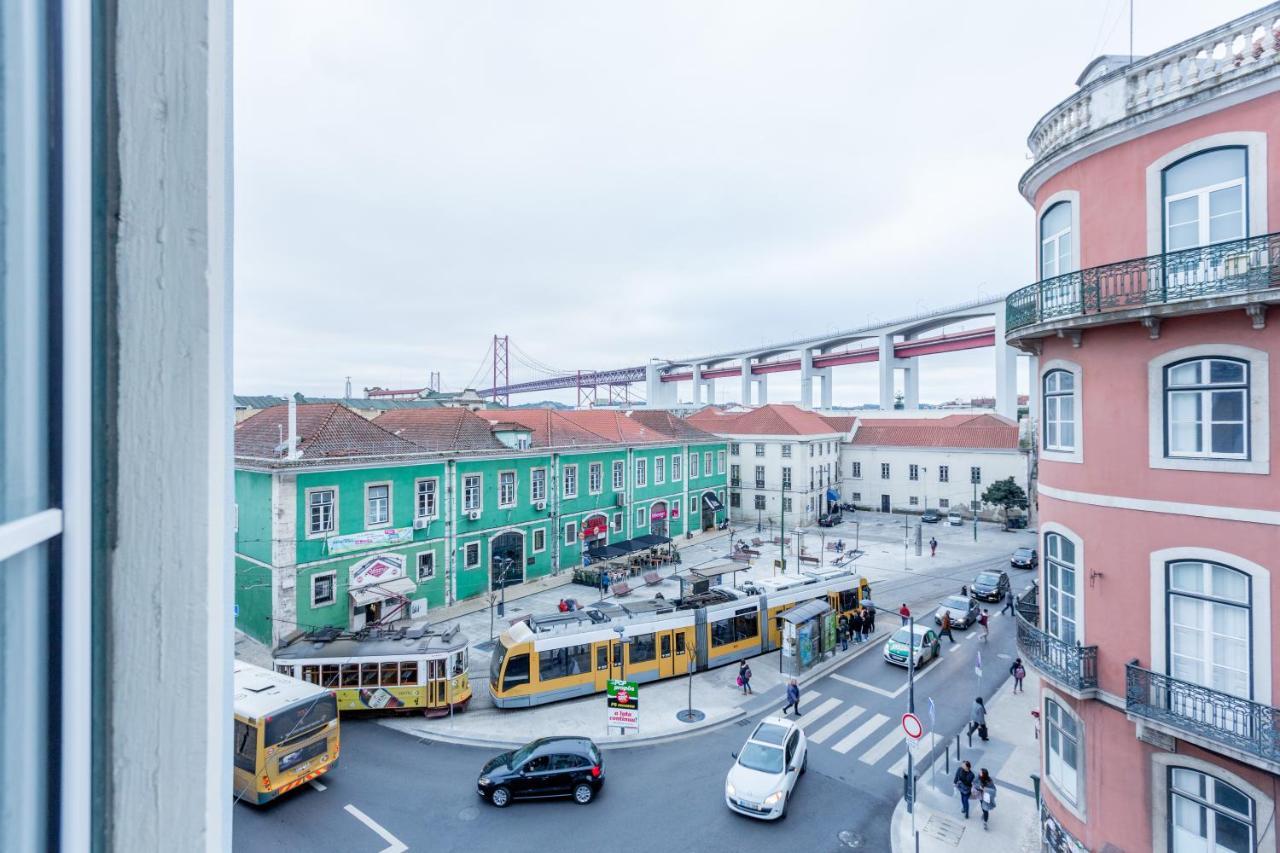 C&O Guest House Alcantara-Lisbon Exterior photo