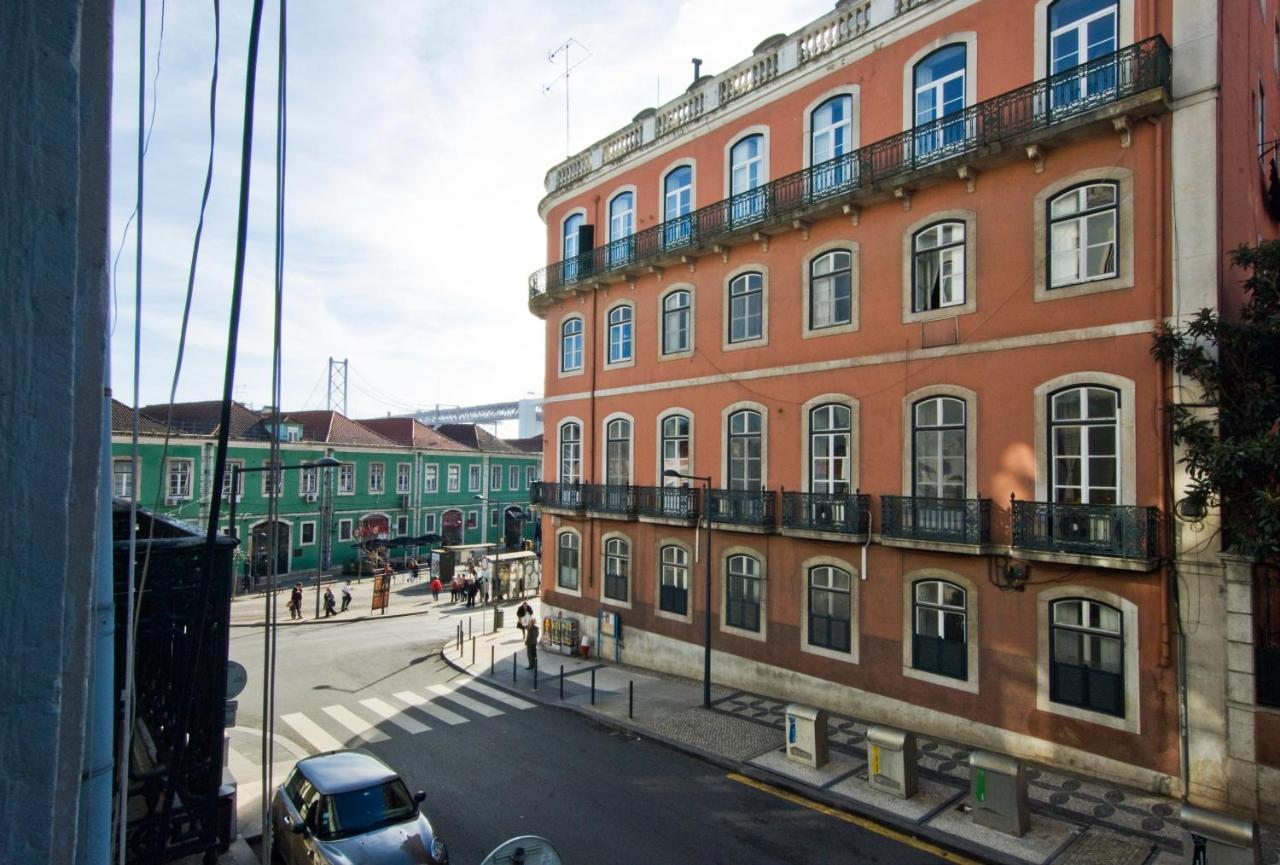 C&O Guest House Alcantara-Lisbon Exterior photo